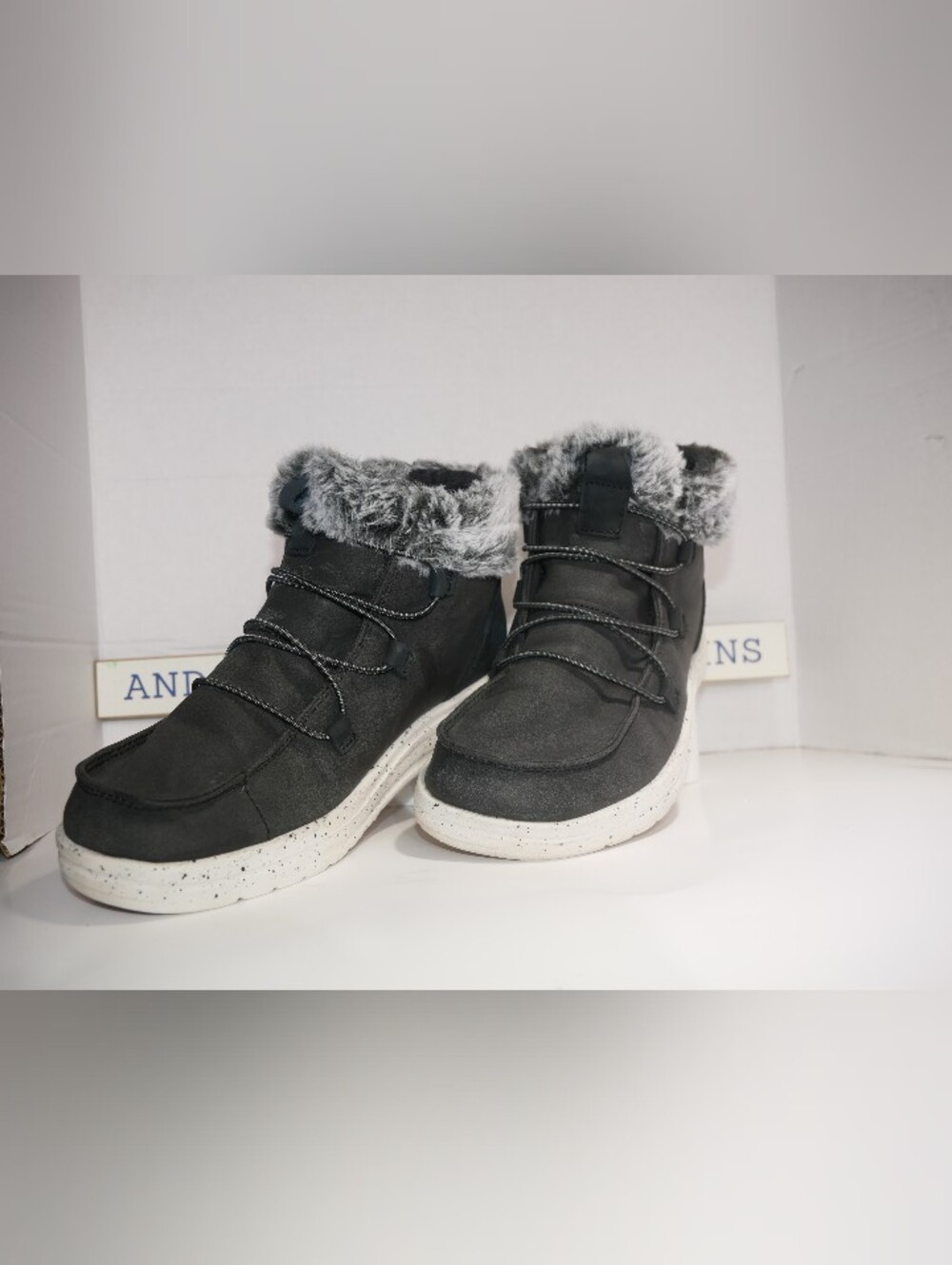 HEYDUDE Eloise women’s ankle boots in black with gray faux Fur